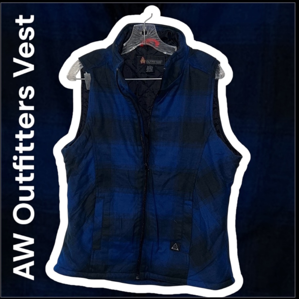 AW Outfitters Blue/Black Buffalo Plaid Womens Vest Size L NWT
